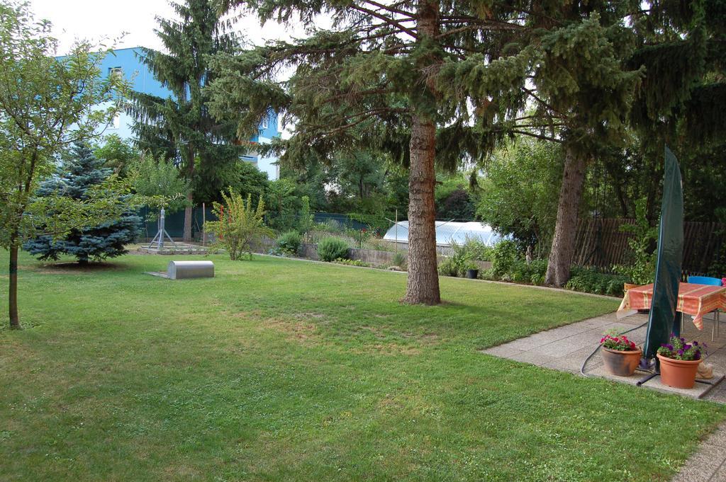 Garden Apartment Donau-City Viena Exterior foto